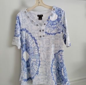 Multiples lightweight long flowy tunic. Silver eyelets at neckline.